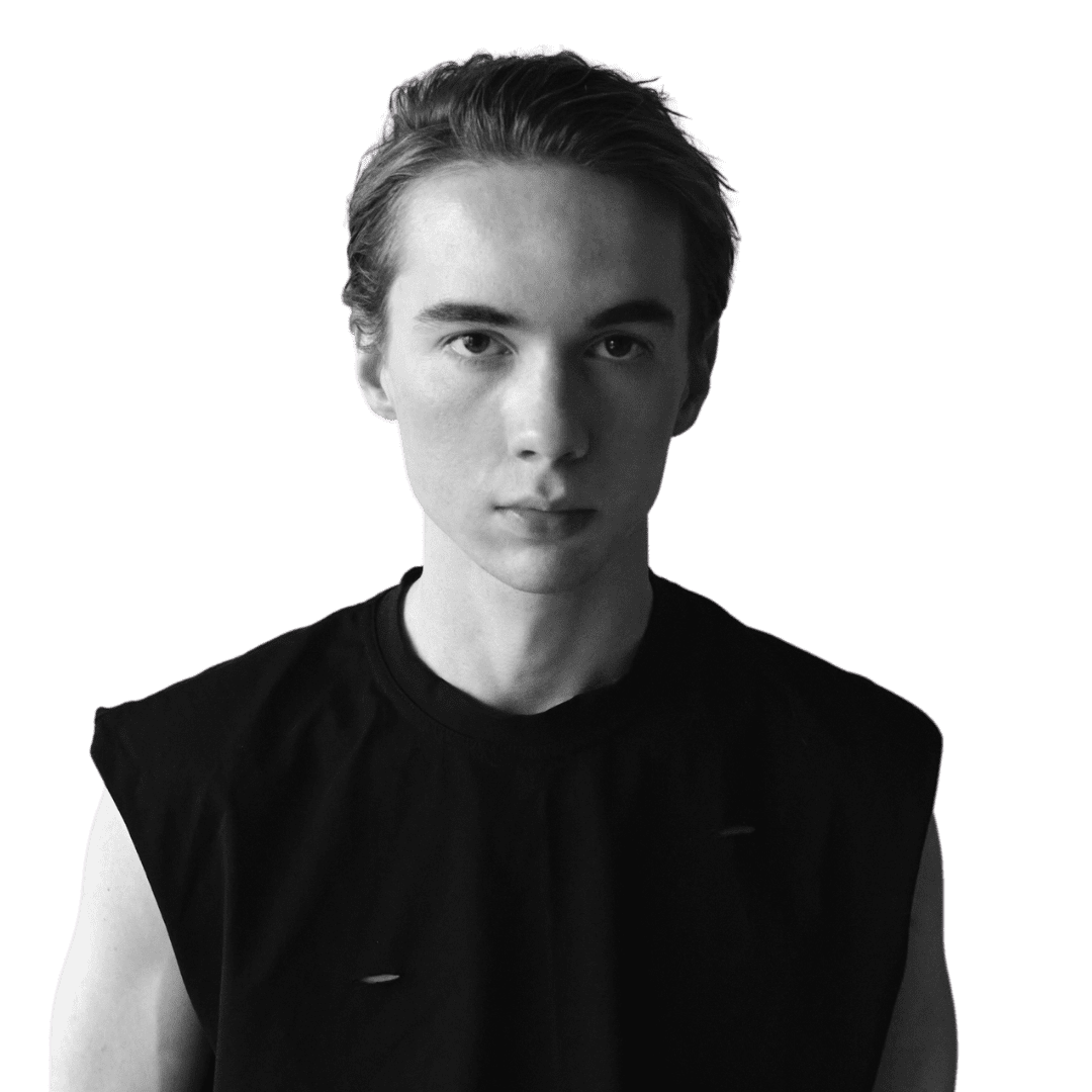 Денис Власенко, российский актер театра и кино